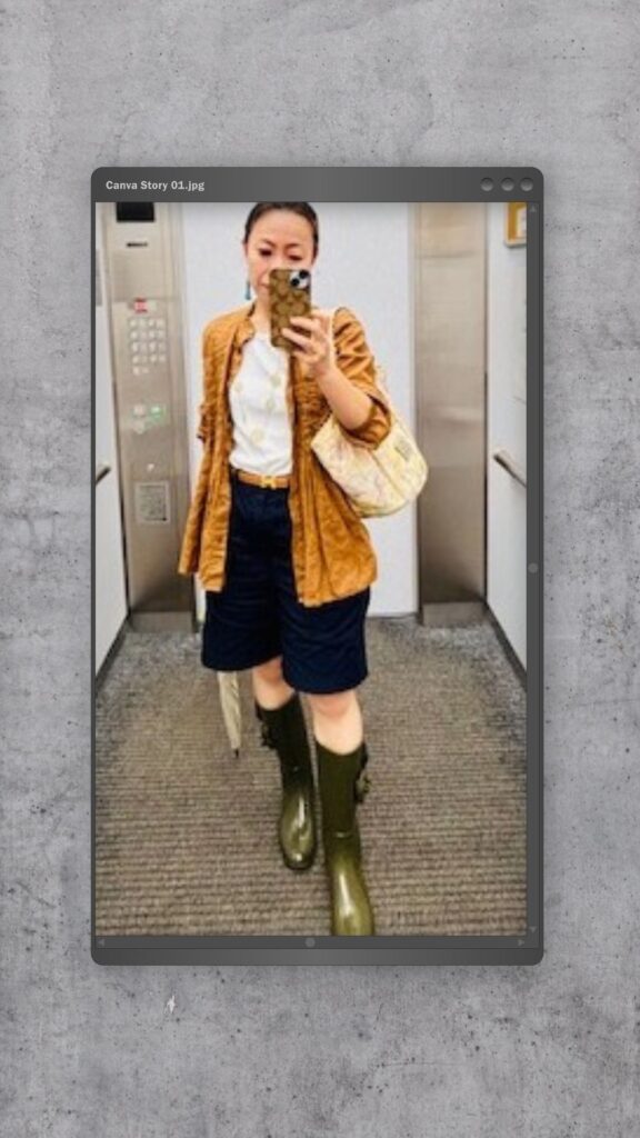 画像 ショートパンツ シャネルの長靴 エルメスのベルト