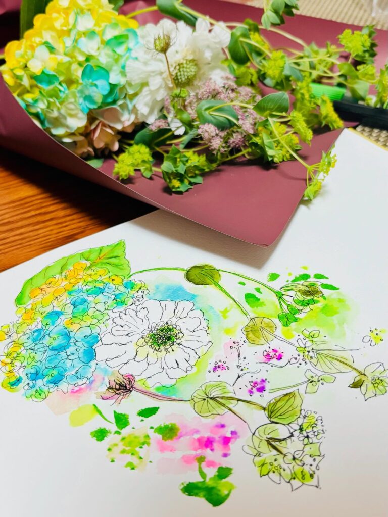水色と黄色のアジサイのカラフルな花のイラストとアレンジメント