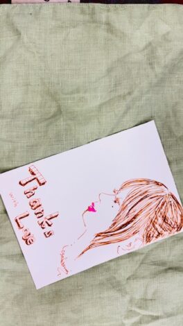 女の子の横顔の絵　目の下にほくろ