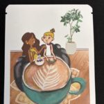 珈琲と女の子の絵　おしゃれなコーヒーの絵